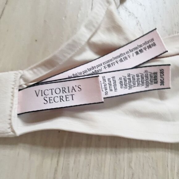 BUY 1 GET 1 FREE VS 38c incredible padded no wire light khaki tan - Picture 5 of 9